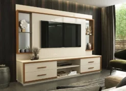 Home Theater até 75” Leni Off White/Cedro Natural – EDN MÓVEIS